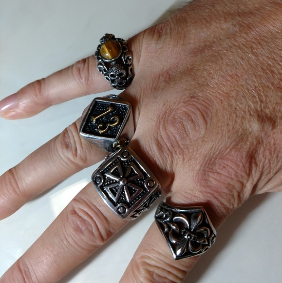 Stainless steel skull tiger eye Gothic biker ring - Picture 4 of 4